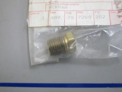 *NEW OEM* 0810 Volvo Penta Fitting 3850660