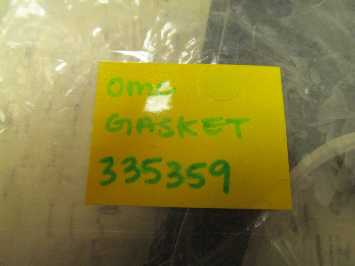 *NEW OEM* 0720 OMC Johnson Evinrude Gasket 335359 0335359
