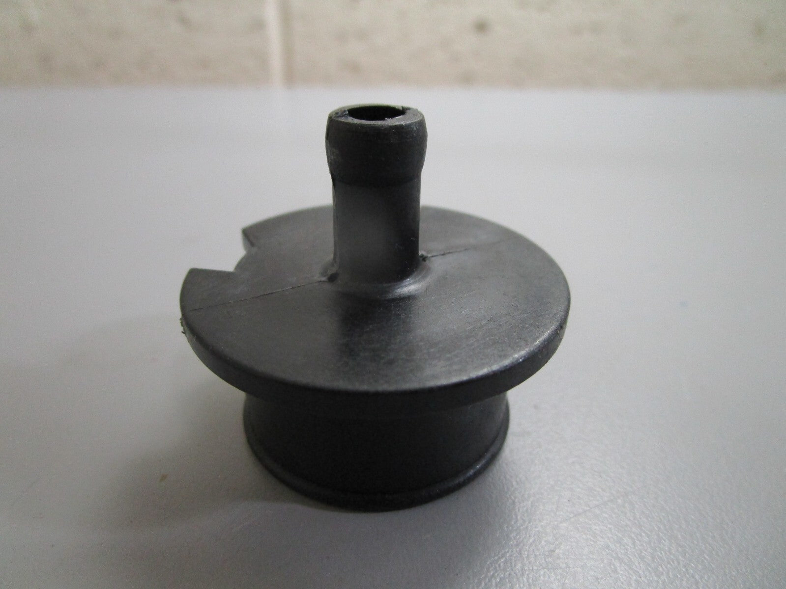 *NEW OEM* 0810 Mercury Quicksilver Telltale Fitting 22-827948