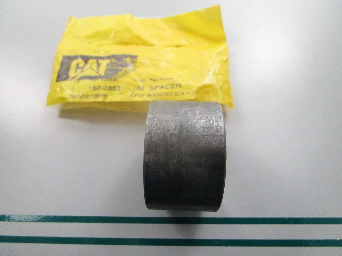 NEW OEM 150-0352 CAT Spacer 0810