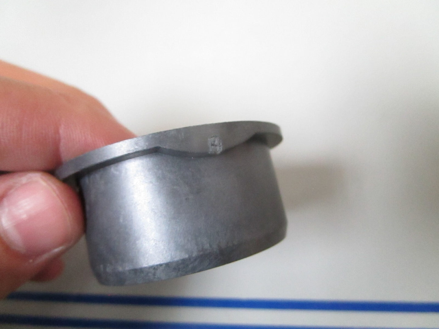 *NEW OEM* 0810 Volvo Penta Bushing 872362