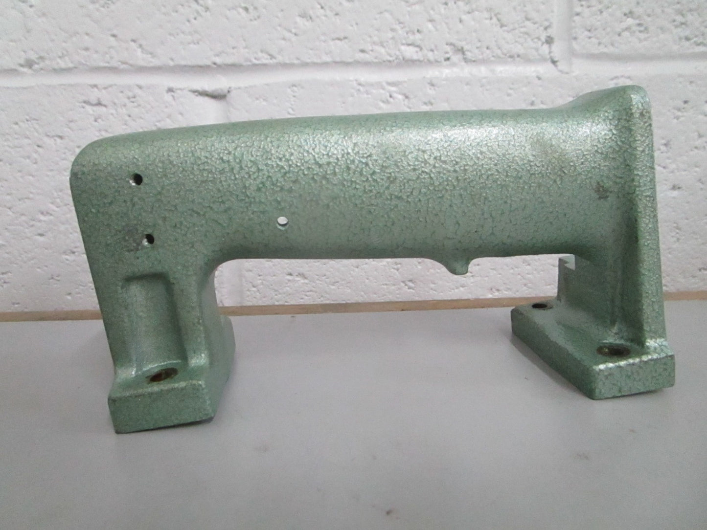 NEW OEM 957-140 Hitachi Handle 0820