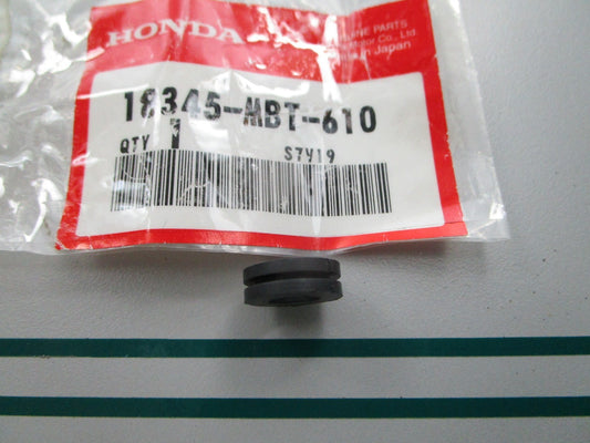 NEW OEM 18345-MBT-610 Honda Protector Mounting Rubber 0810
