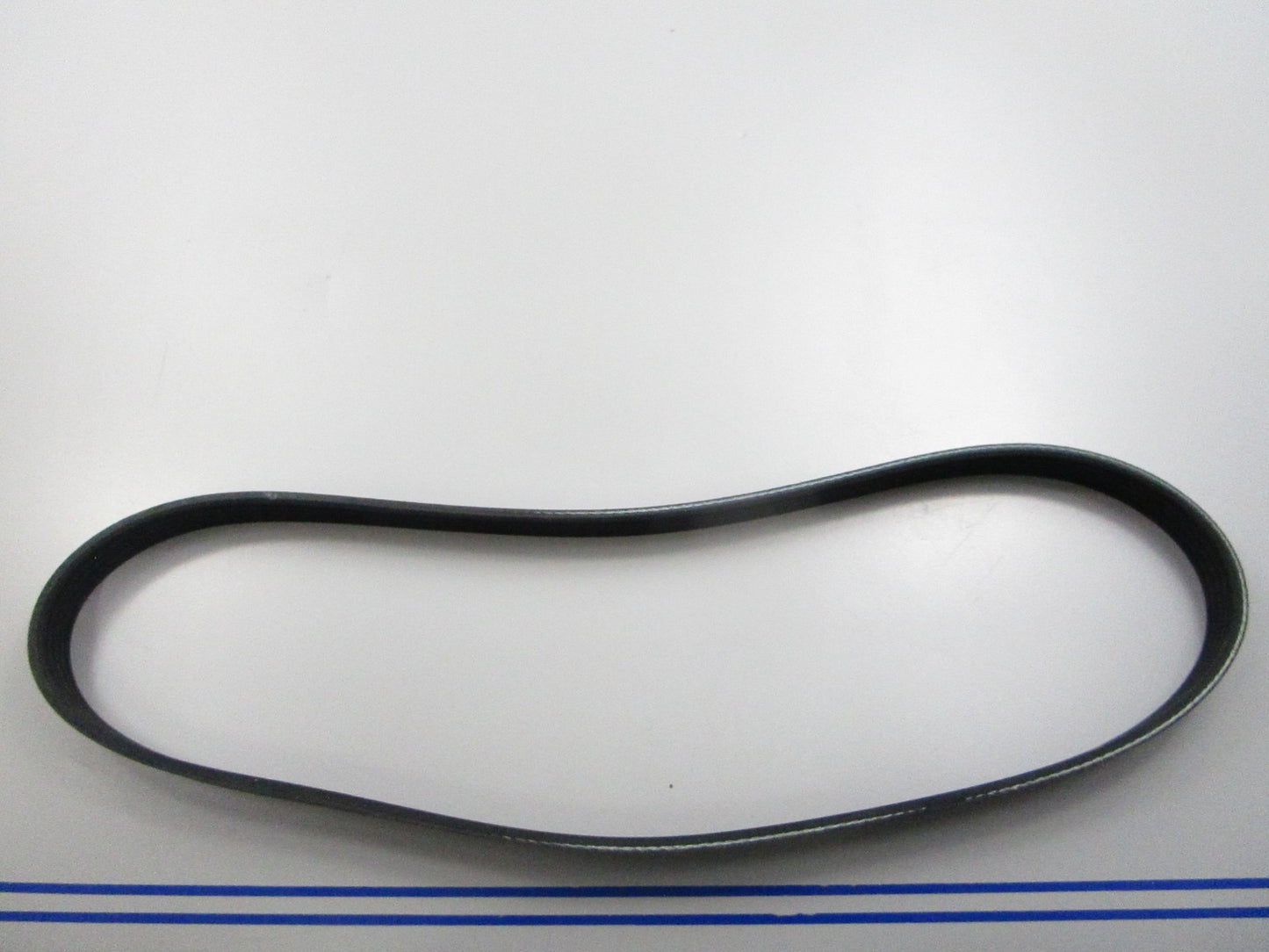 NEW K050345 Gates Micro-V Serpentine Belt 0810