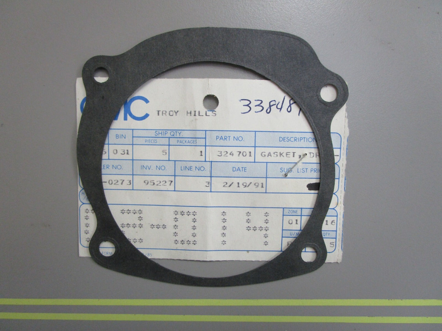 *NEW OEM* 0810 OMC Johnson Evinrude Gasket 324701 0324701