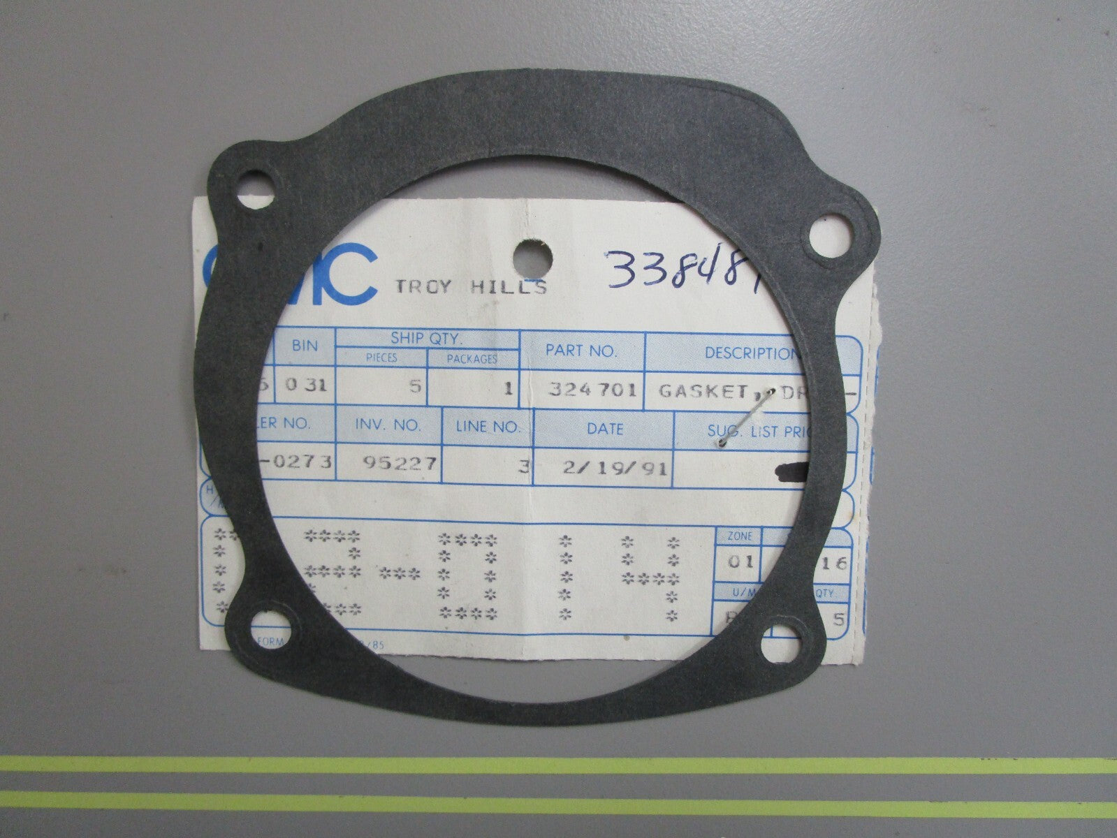 *NEW OEM* 0810 OMC Johnson Evinrude Gasket 324701 0324701