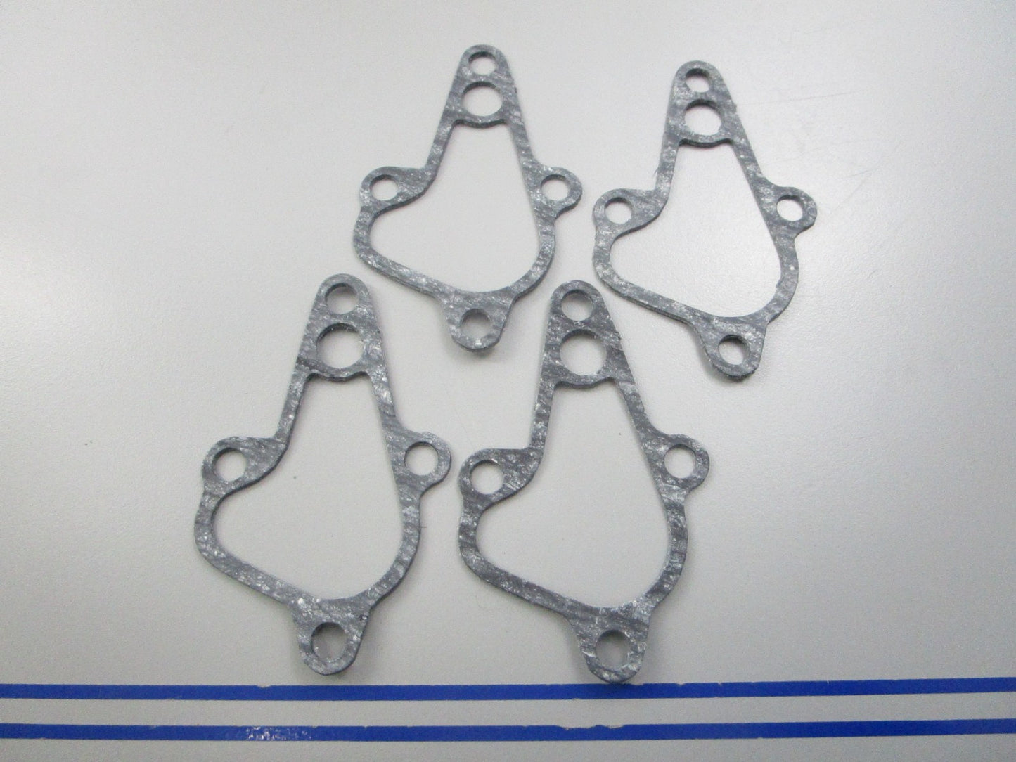 NEW OEM (LOT OF 4)  648-12414-01-00 27-80556M Yamaha Mercury  Gasket 0810