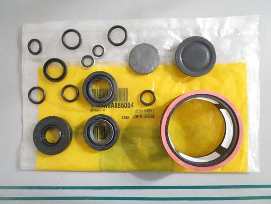 NEW OEM MIA885004 John Deere Seal Kit 0820