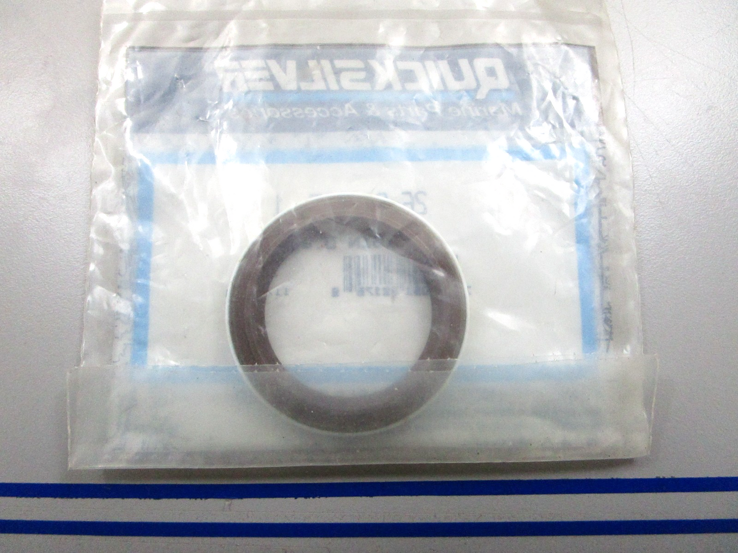 *NEW OEM* 0810 Mercury Quicksilver Seal 26-817397 1