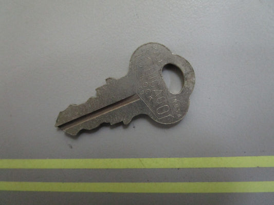 *NEW OEM* 0810 OMC Johnson Evinrude Ignition Key KF95 501610 0501610