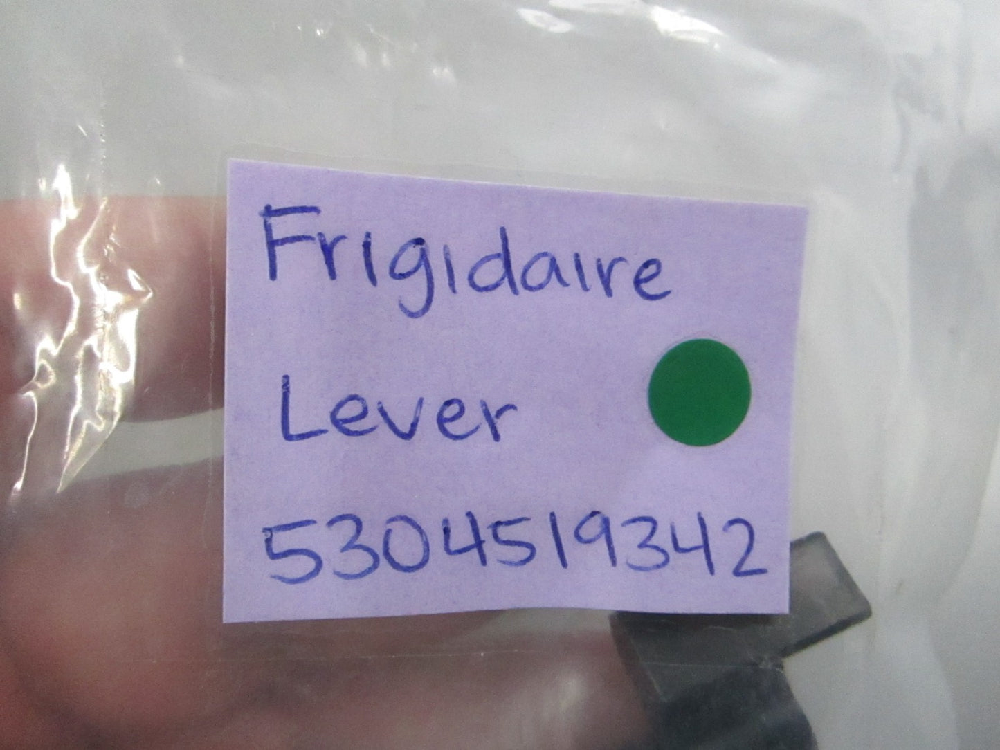 Frigidaire NEW OEM Open Lever 5304519342 Range Oven Microwave Latch 0810