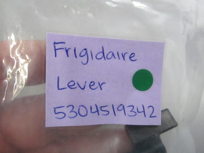 Frigidaire NEW OEM Open Lever 5304519342 Range Oven Microwave Latch 0810