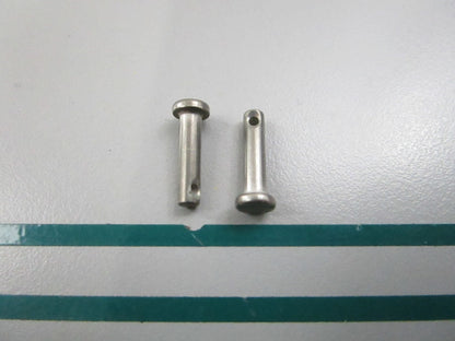 NEW OEM (LOT OF 2) 315258 0315258 OMC Johnson Evinrude Pin 0810