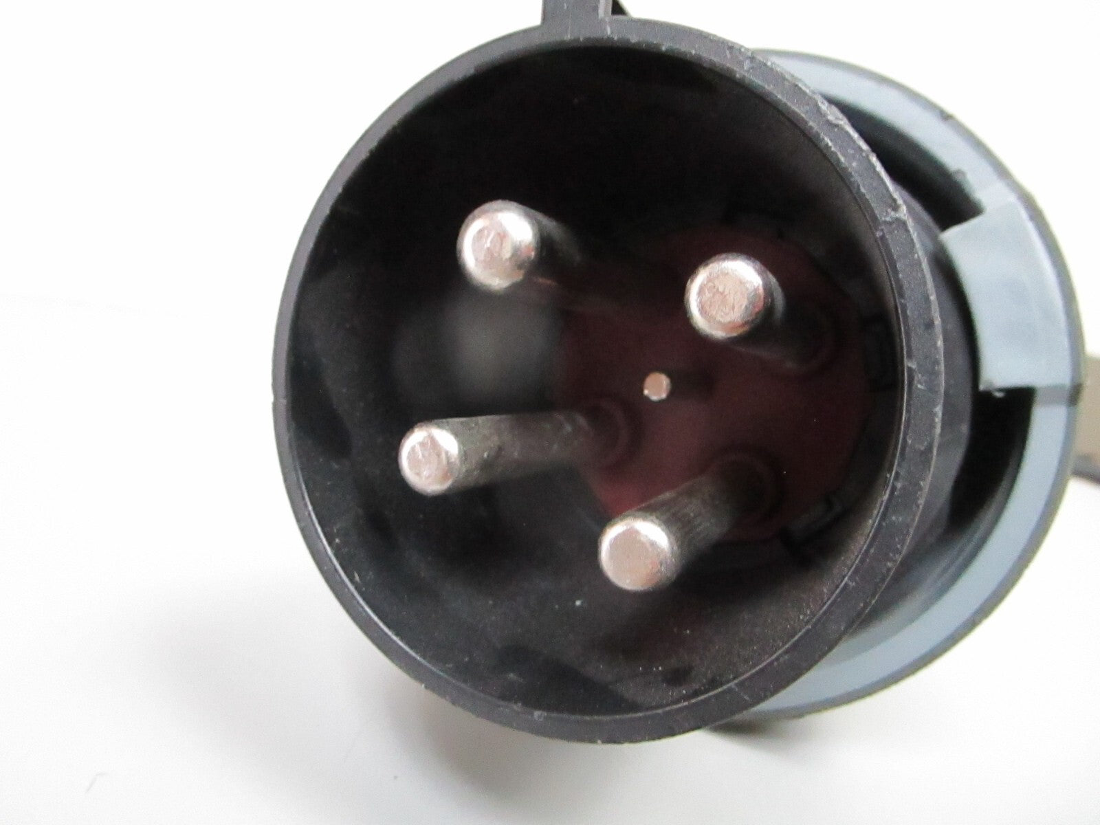 *NEW* 0720 Mennekes 125A 7H 500V Power Top Xtra 4 Pin Plug 13220