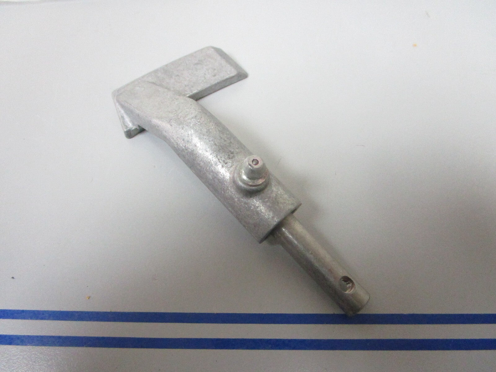 *NEW OEM* 0810 Mercury Quicksilver Gear Shift Handle 820433T