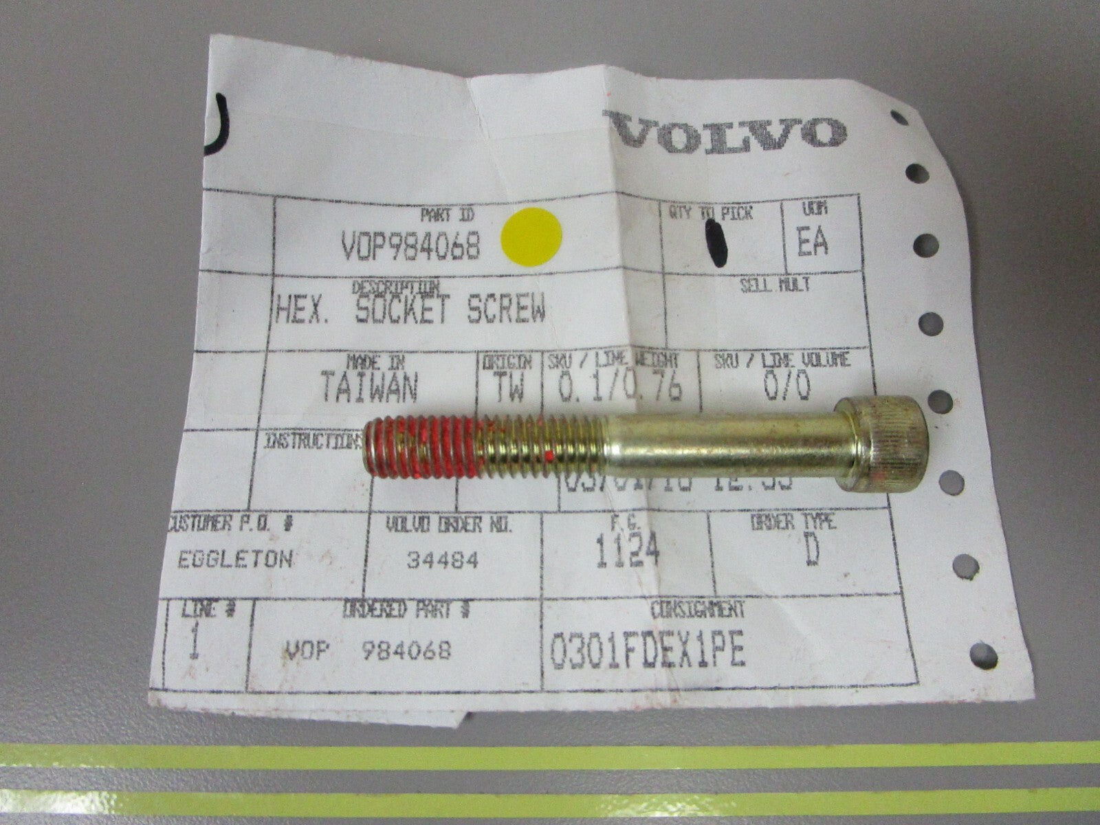*NEW OEM* 0810 Volvo Penta Hexagon Socket Screw 984068