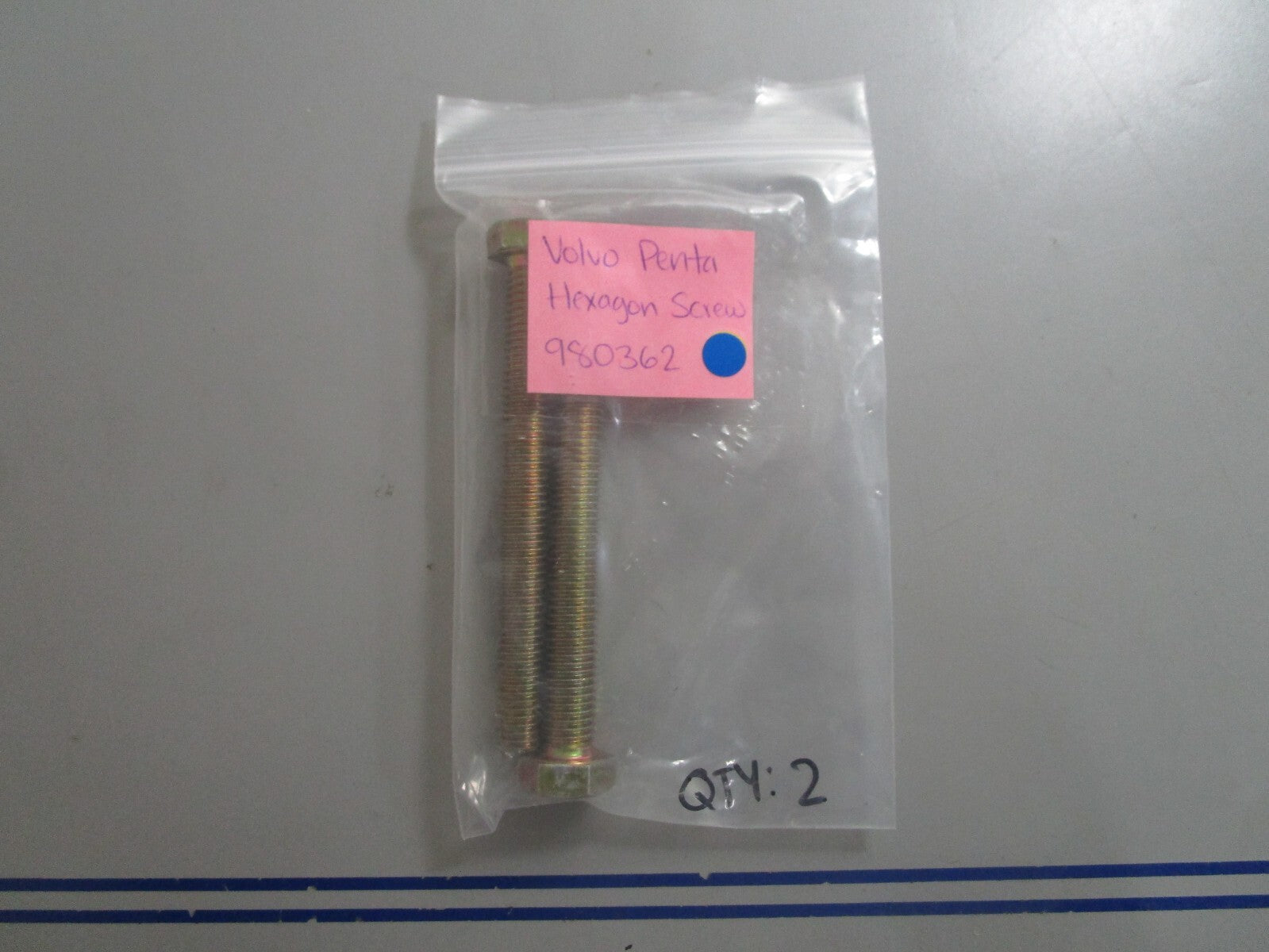 *NEW OEM* 0810 Volvo Penta Hexagon Screw 980362