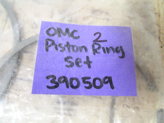 *NEW OEM* 0750 OMC Johnson Evinrude 2 PISTON RING SET 390509 0390509