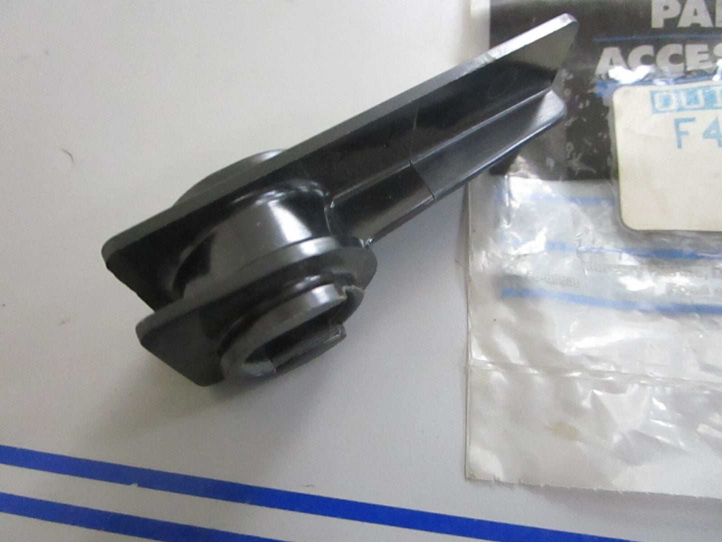 *NEW OEM* 0810 Mercury Quicksilver Guide F458953-1