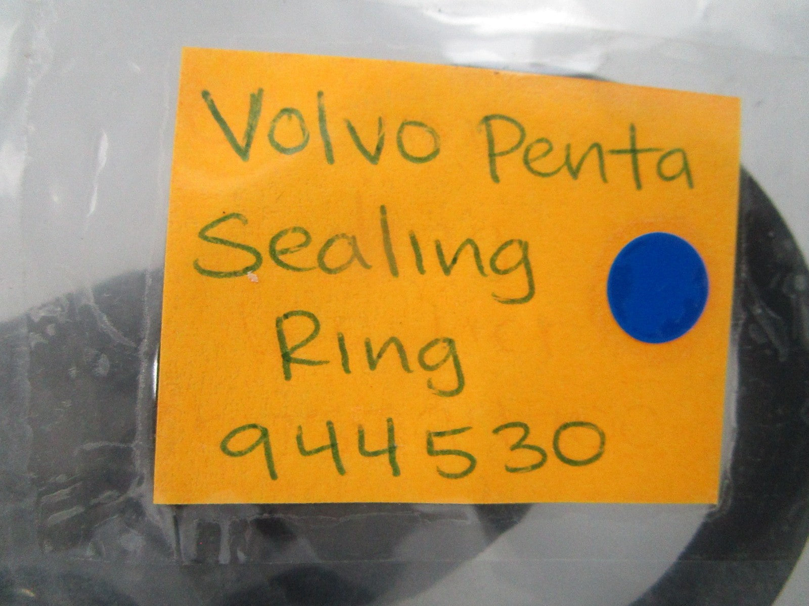NEW OEM 944530 Volvo Penta Sealing Ring 0810