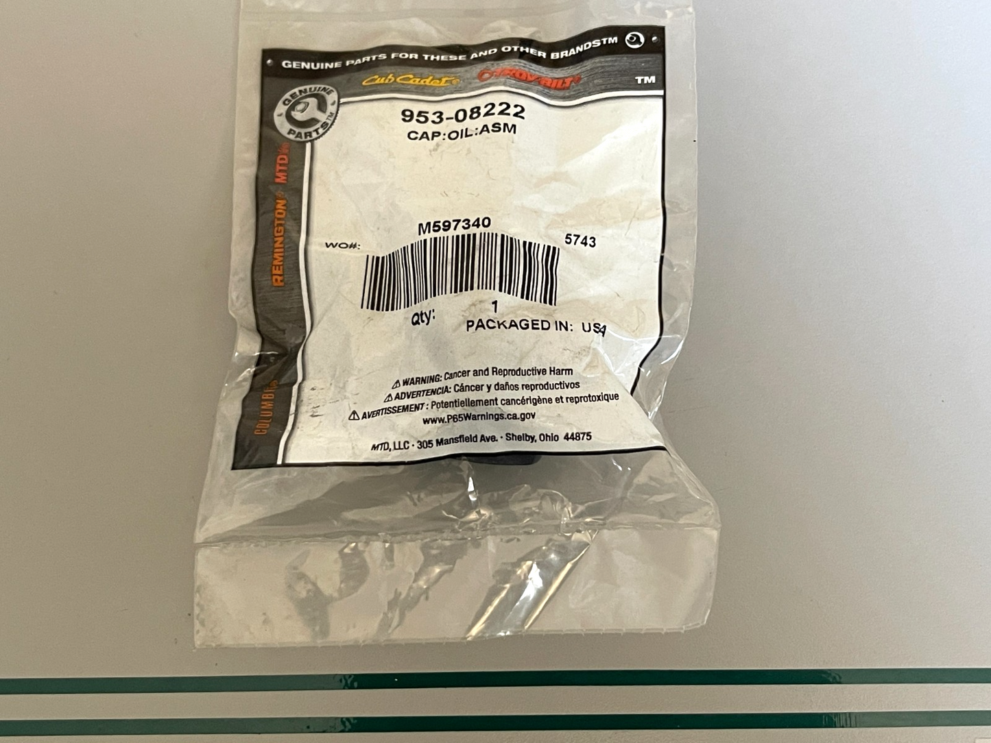NEW OEM 953-08222 Remington MTD Oil Cap Assembly 0810