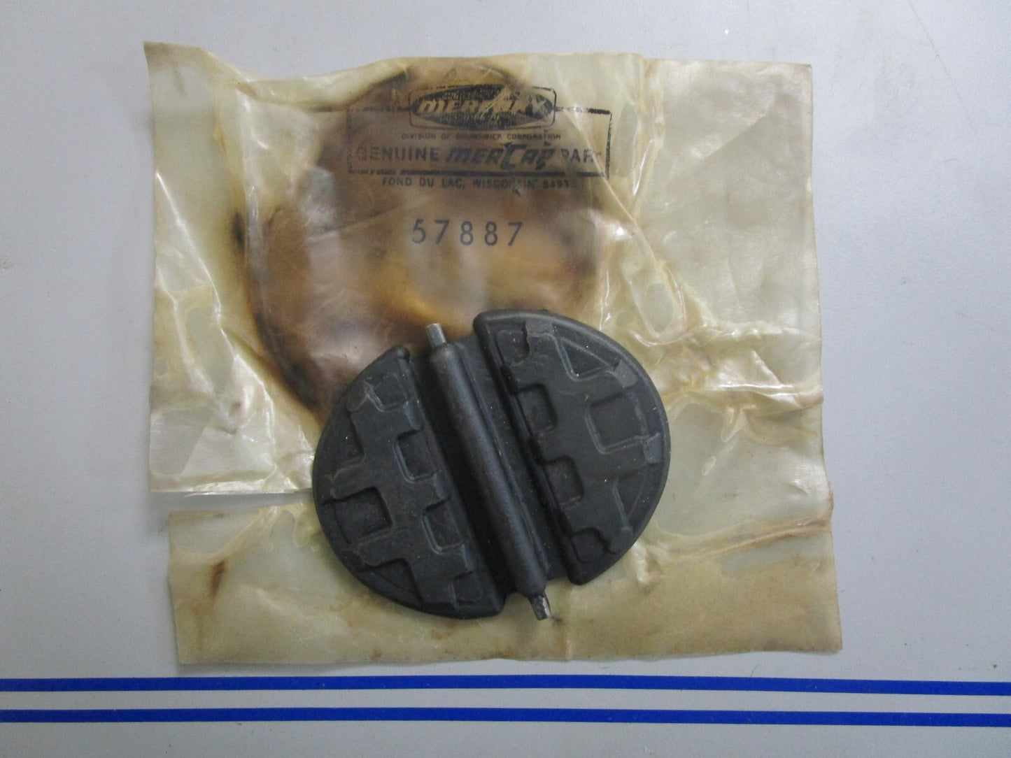 *NEW OEM* 0810 Mercury Quicksilver Shutter 57887