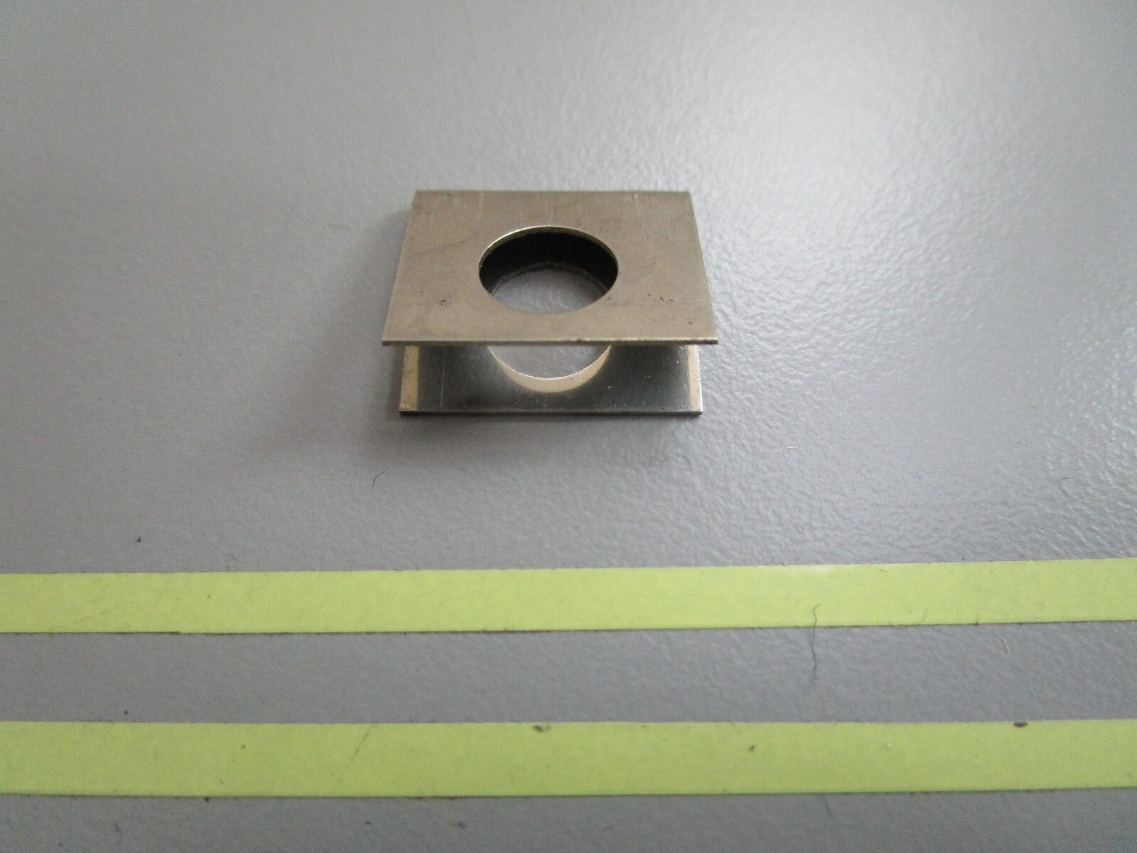 *NEW OEM* 0820 OMC Johnson Evinrude Retainer 308045 0308045