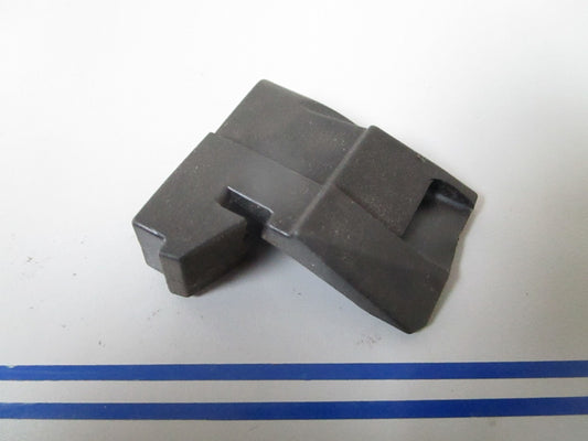 *NEW OEM* 0720 Mercury Quicksilver Control Cable Grommet 25-17627