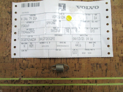 *NEW OEM* 0750 Volvo Penta SPRING 832534