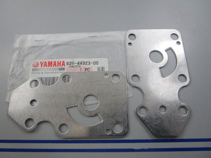 NEW OEM (LOT OF 2) 63V-44323-00-00 Yamaha Cartridge Outer Plate 0810