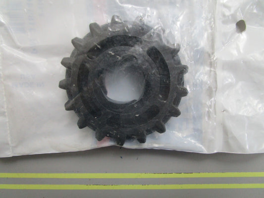 *NEW OEM* 0820 OMC Johnson Evinrude Pinion 318940 0318940