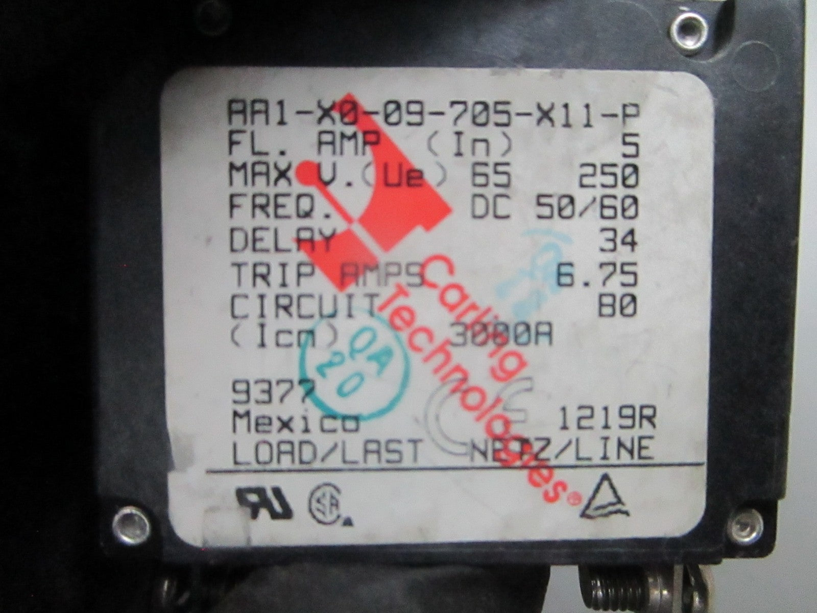 *NEW* 0810 Blue Sea 5A 250V AC/DC World Circuit Breaker AA-X0-09-705-X11-P
