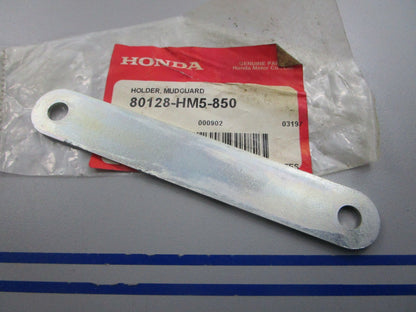 NEW OEM 80128-HM8-850 Honda Splash Guard Holder 0810