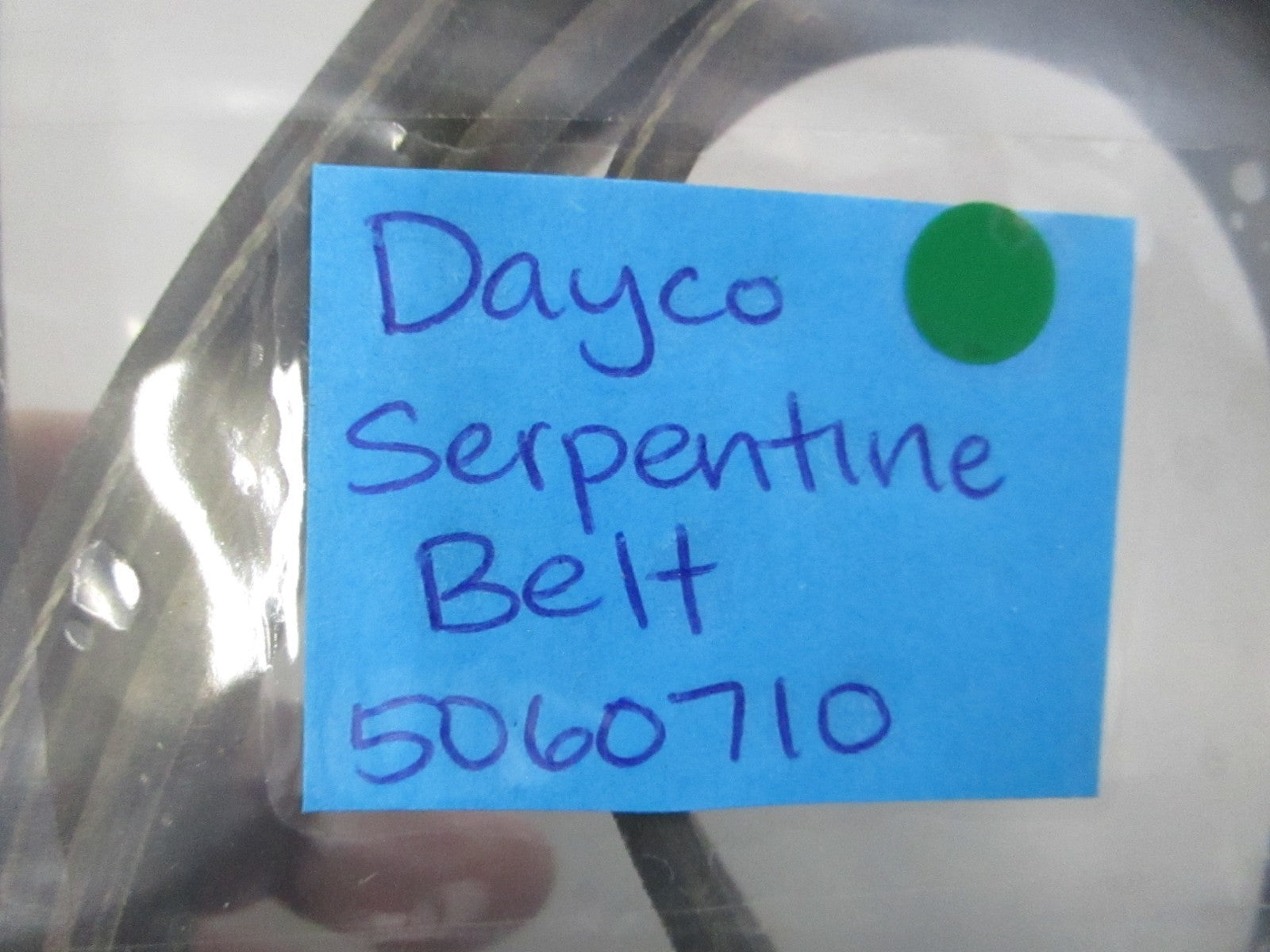 NEW 5060710 Dayco Serpentine Belt 0810
