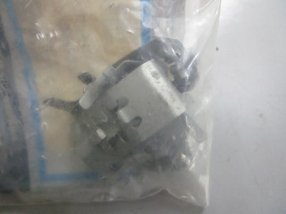 *NEW OEM* 0820 Mercury Quicksilver Injector Clip Kit 54-802634