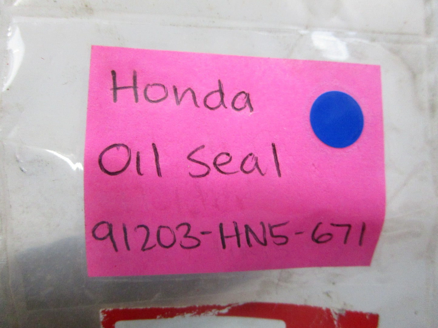 NEW OEM 91203-HN5-671 Honda Oil Seal 0810