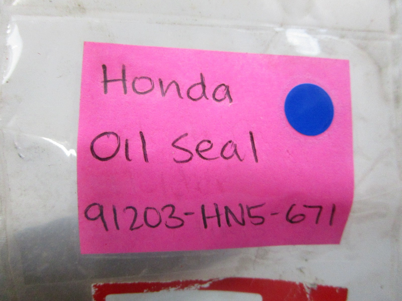 NEW OEM 91203-HN5-671 Honda Oil Seal 0810