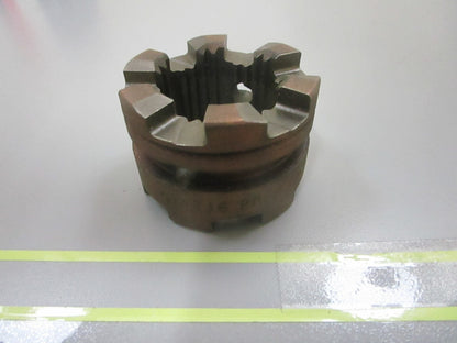 *NEW OEM* 0810 OMC Johnson Evinrude Clutch Dog 914716 0914716
