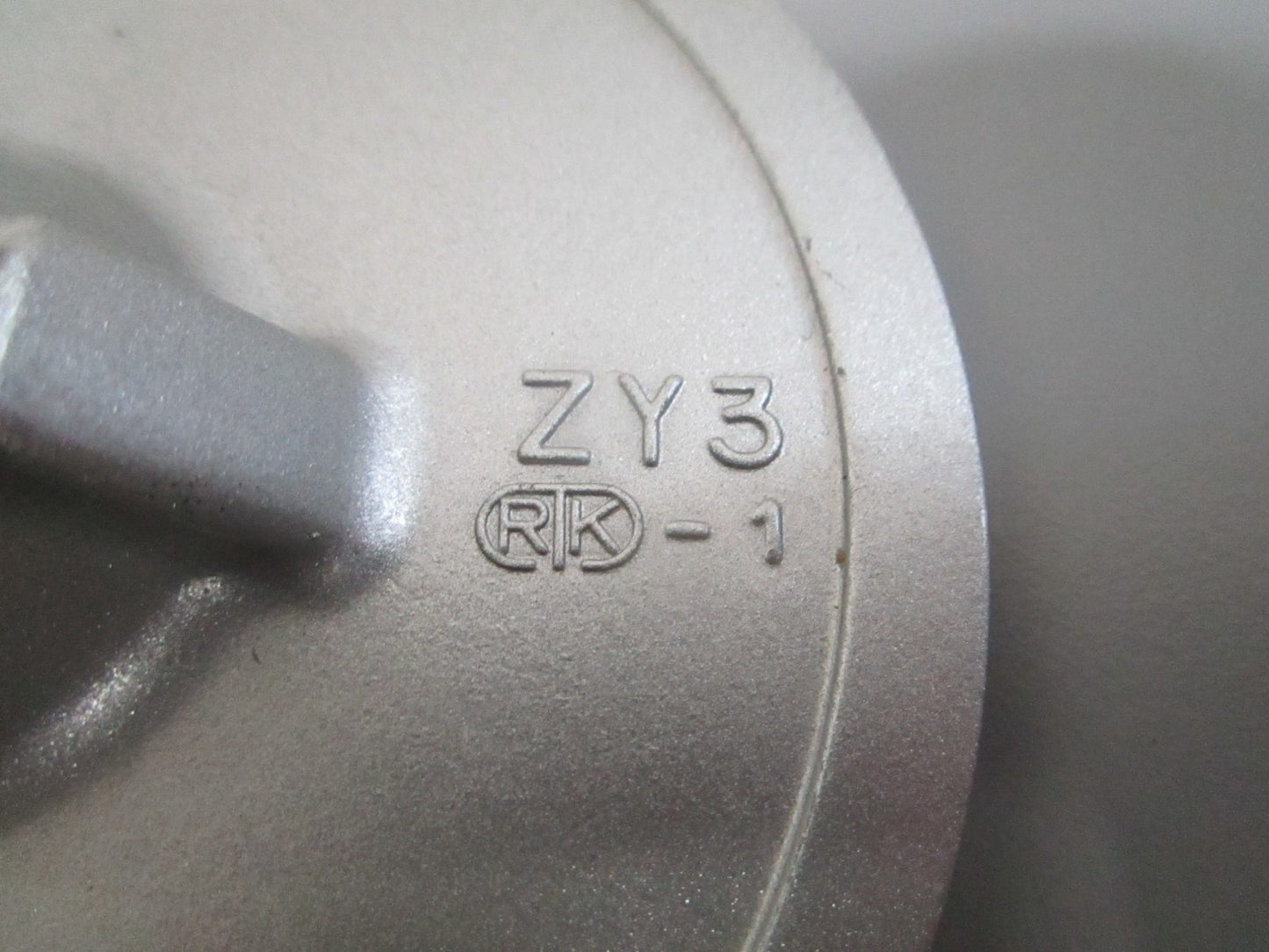 NEW OEM 41107-ZY3-000ZA Honda Anode 0820
