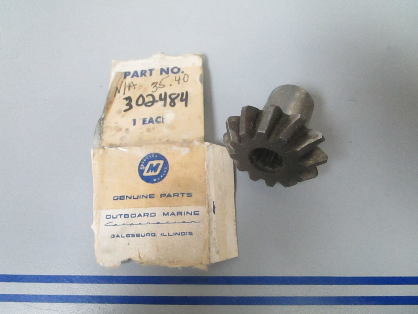 *NEW OEM* 0770 OMC Johnson Evinrude Pinion Gear 302484 0302484