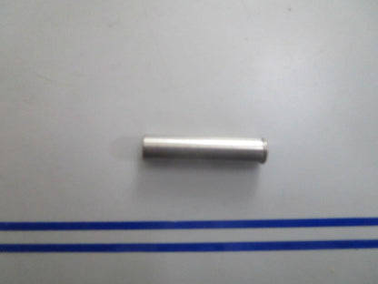 *NEW OEM* 0810 OMC Johnson Evinrude Plunger 511809 0511809