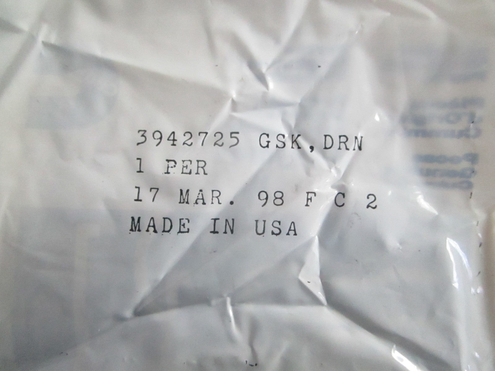 NEW OEM Cummin 3942725 Oil Drain Gasket 0820