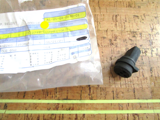 *NEW OEM* 0750 OMC Johnson Evinrude CONNECTOR 512749 0512749