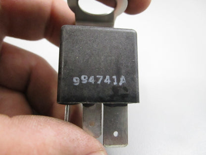 NEW OEM 586233 0586233 OMC Johnson Evinrude Relay 0810