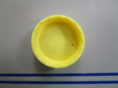 *NEW OEM* 0820 Volvo Penta Cap 3858079