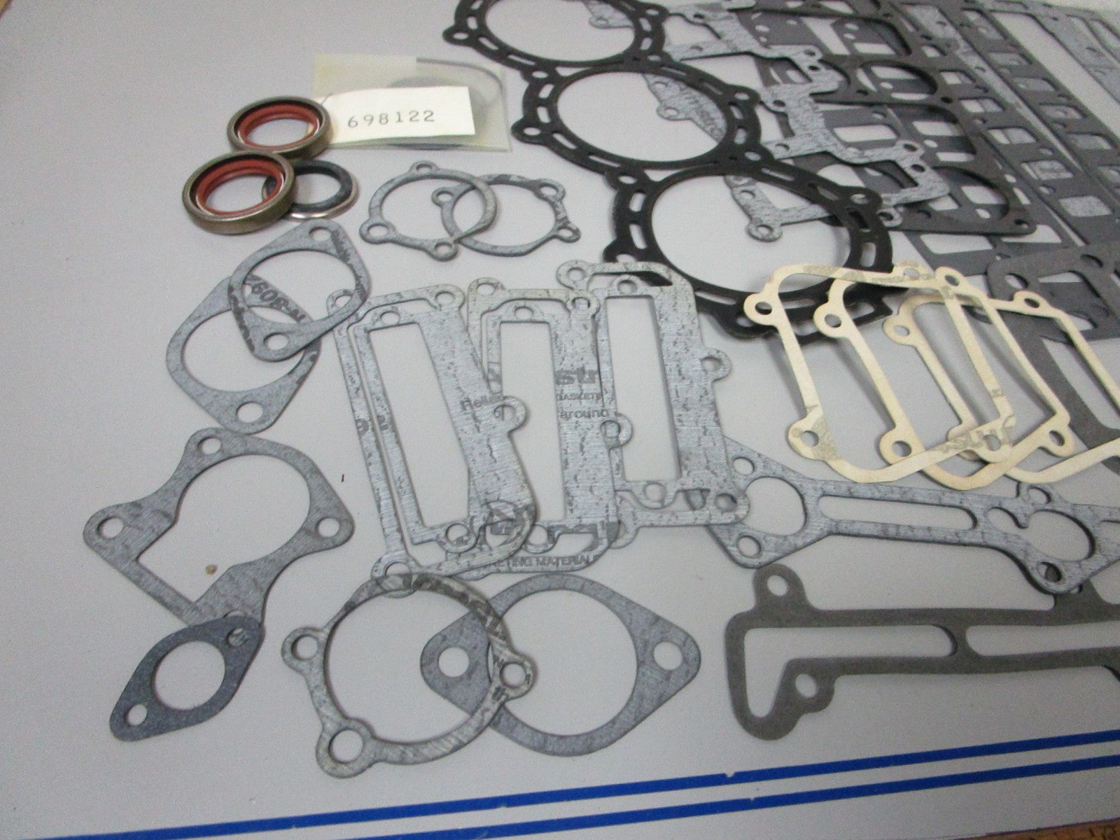 NEW OEM G1028 Mercury Force Chrysler 70- 90 1991- 1994 Powerhead Gasket Kit 0720