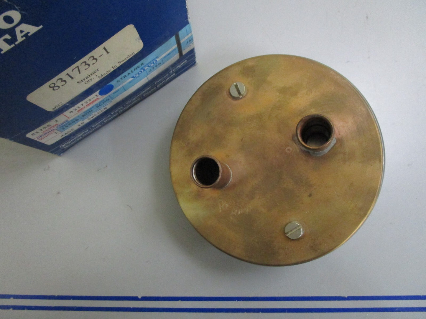 *NEW OEM* 0820 Volvo Penta Strainer 831733