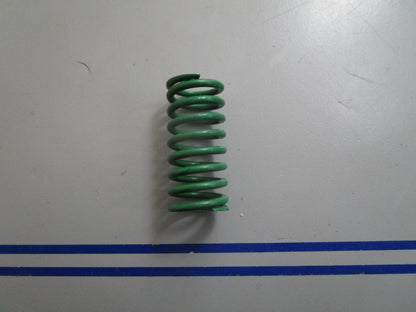 *NEW OEM* 0810 John Deere Pressure Return Spring R65501