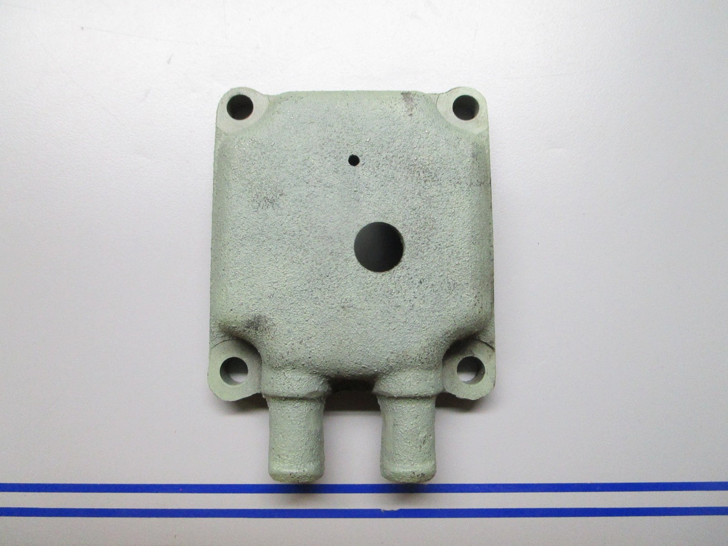 *NEW OEM* 0810 OMC Johnson Evinrude End Cap 910280 0910280