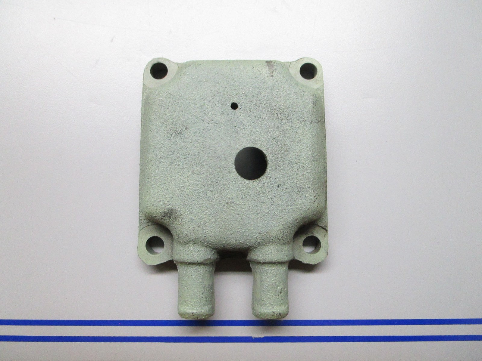 *NEW OEM* 0810 OMC Johnson Evinrude End Cap 910280 0910280